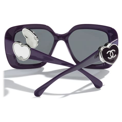 occhiali da sole chanel viola|Occhiali da sole di Chanel in Viola .